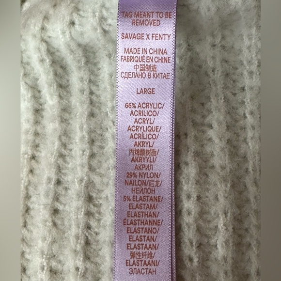 Savage x Fenty Fuzz Fit Knit Deep V-Neck Sweater Minty White size Large - Picture 11 of 14